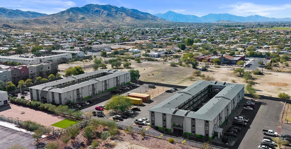 non-recourse bridge loan for the acquisition of a 128-unit multifamily complex in the Southwestern US.